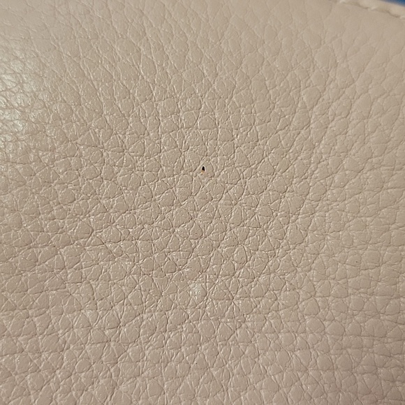 Michael Kors Pink Clutch Wristlet with Metallic Logo 13x4x1 Preloved - Picture 6 of 12